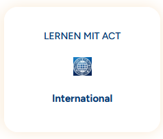 Blaues LMA-Logo mit International-Label, kompakte Grafik, dunkle Schattierungen und zentrales Emblem, typisch für internationale Bildungskooperationen und Organisationen.